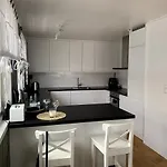 Σπίτι διακοπών Fantastic House With Seafront In Gryllefjord