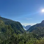 Fantastic House With Seafront In Gryllefjord