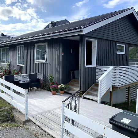 Fantastic House By The Sea In * Gryllefjord
