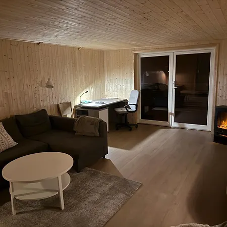 Fantastic House By The Sea In * Gryllefjord