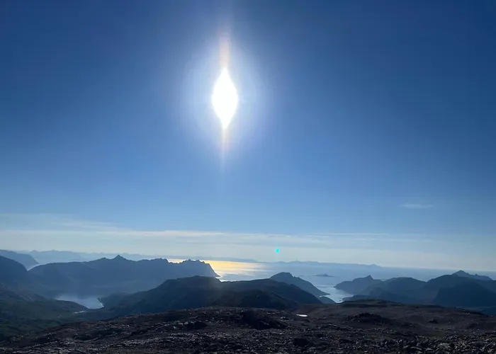 Fantastic House With Seafront In * Gryllefjord