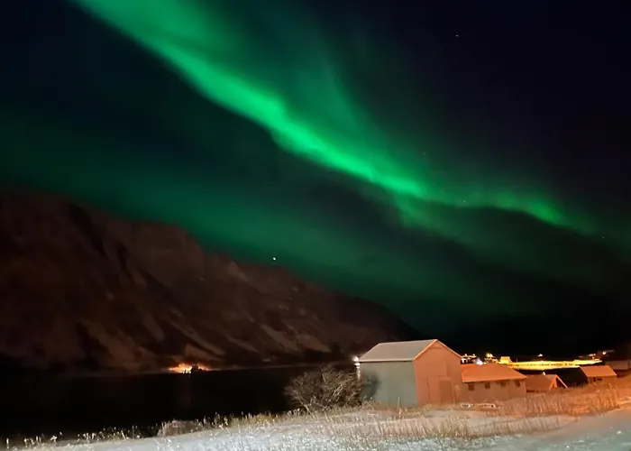 Vakantiehuis Fantastic House With Seafront In *